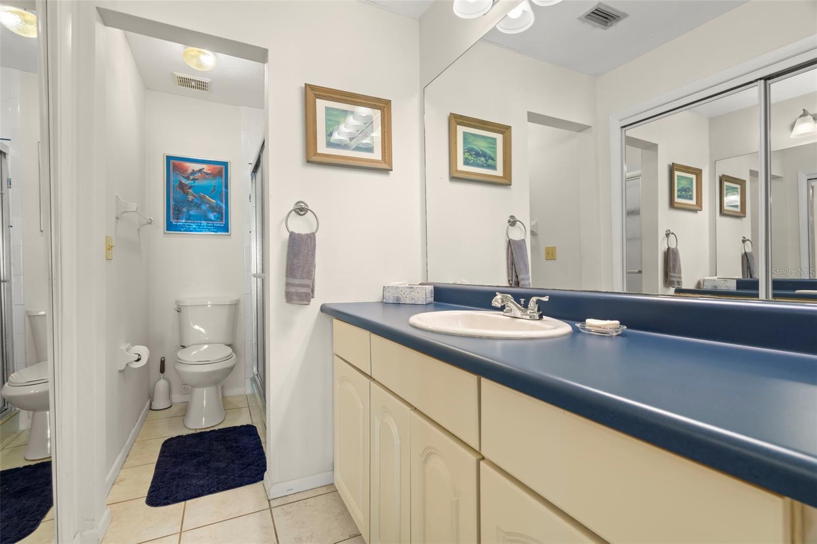 MOORINGS THE CONDO - Residential Lease