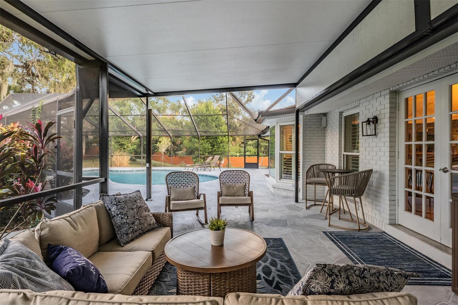 OAKWOOD RAVINE - Residential