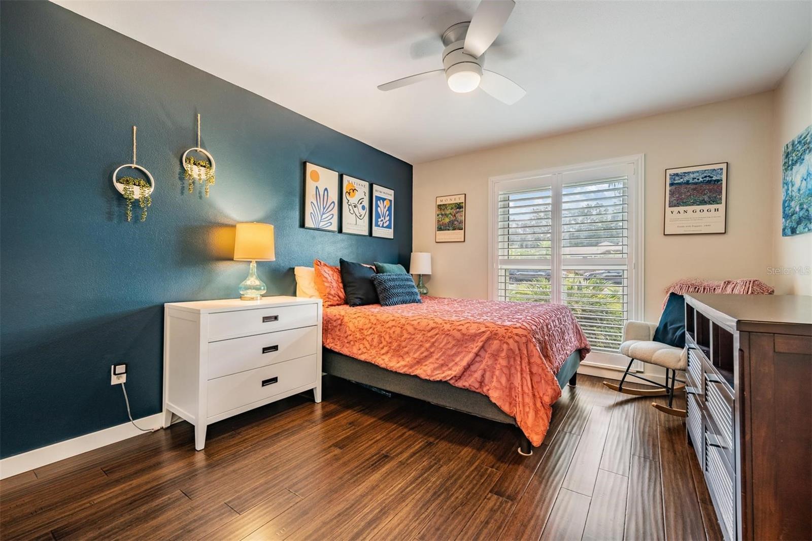 OAKWOOD RAVINE - Residential