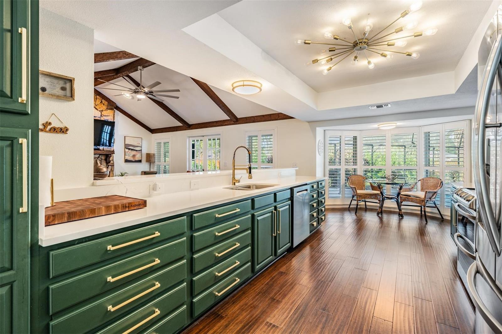 OAKWOOD RAVINE - Residential