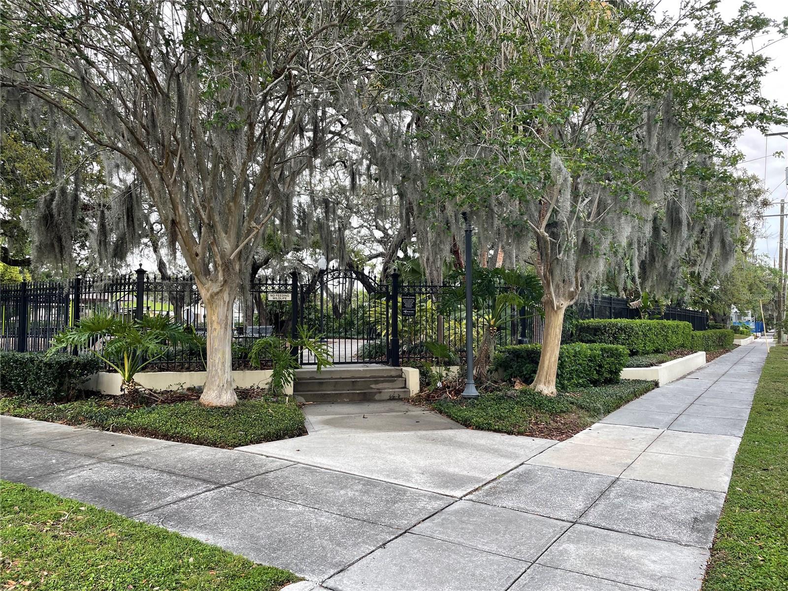 HYDE PARK WEST - Residential Lease