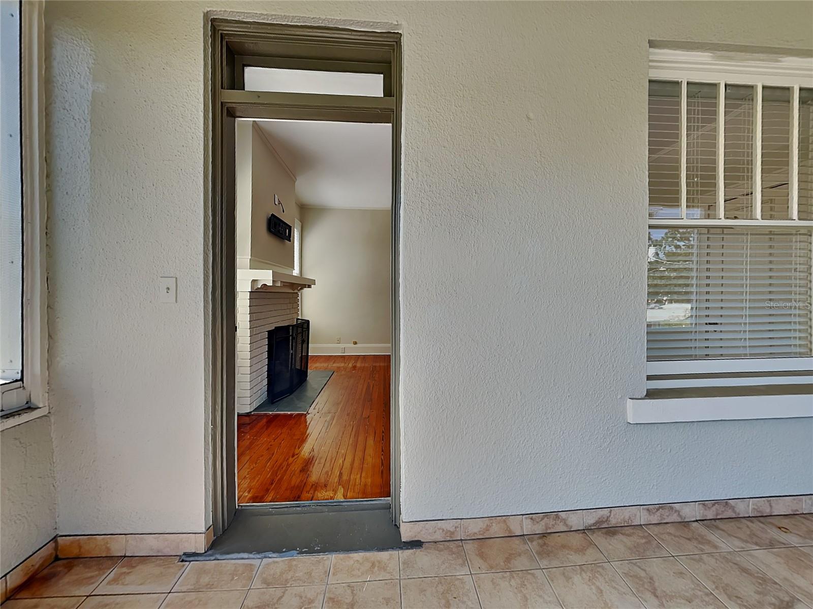 HYDE PARK WEST - Residential Lease