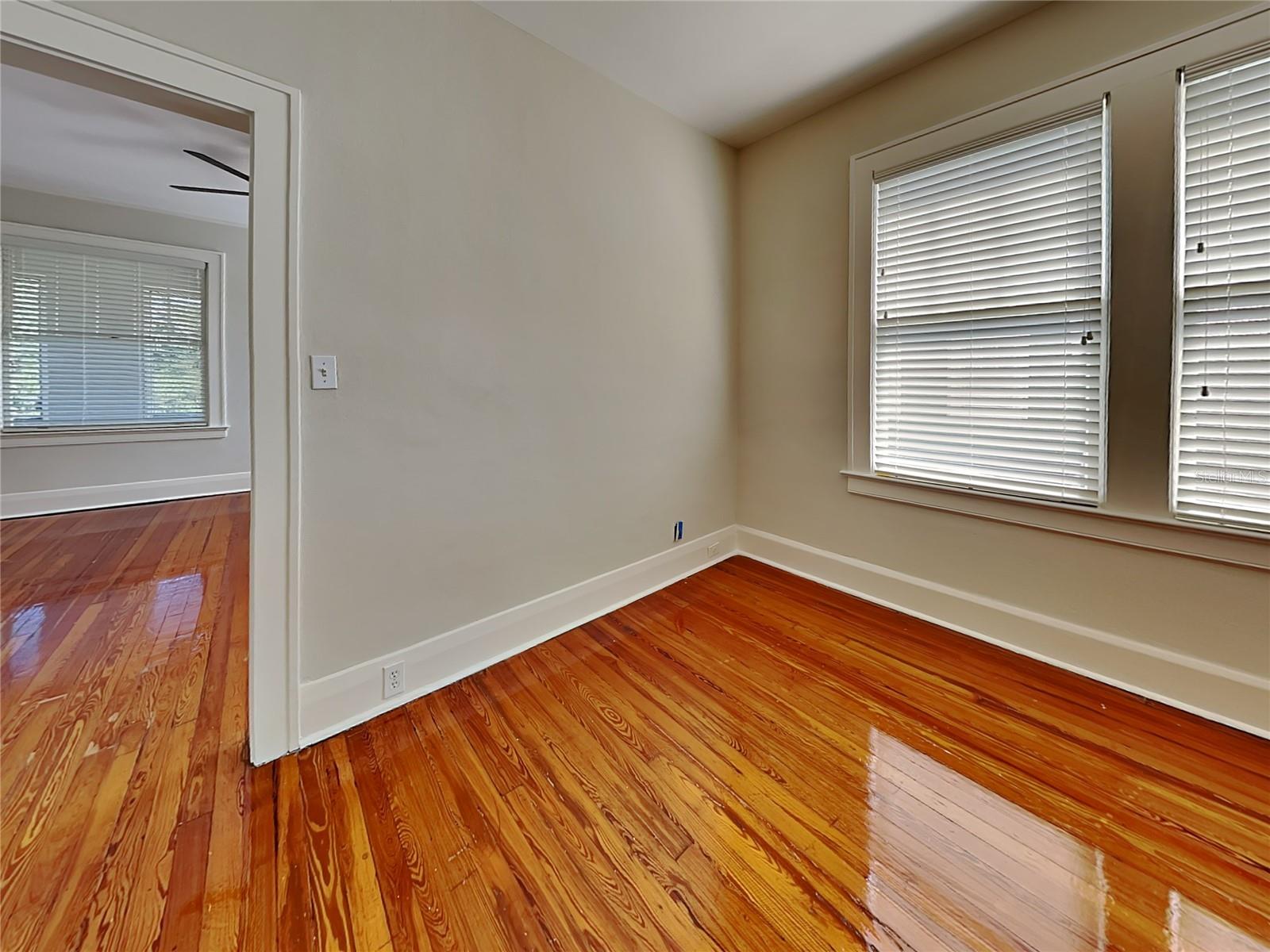 HYDE PARK WEST - Residential Lease