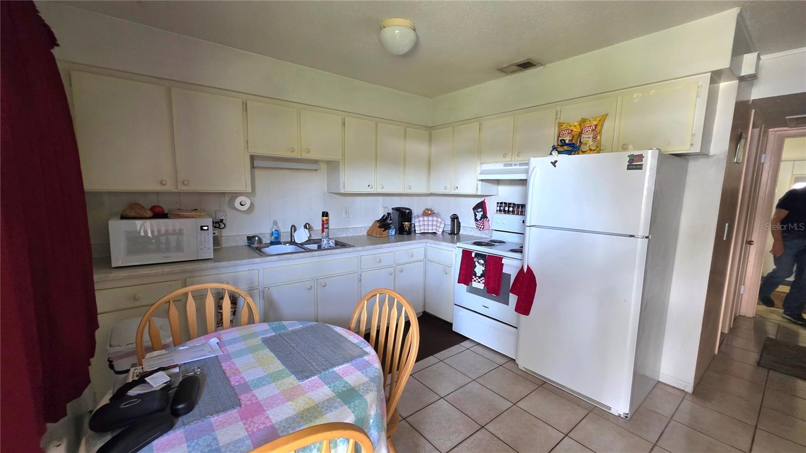 5215 31ST STREET COURT E A