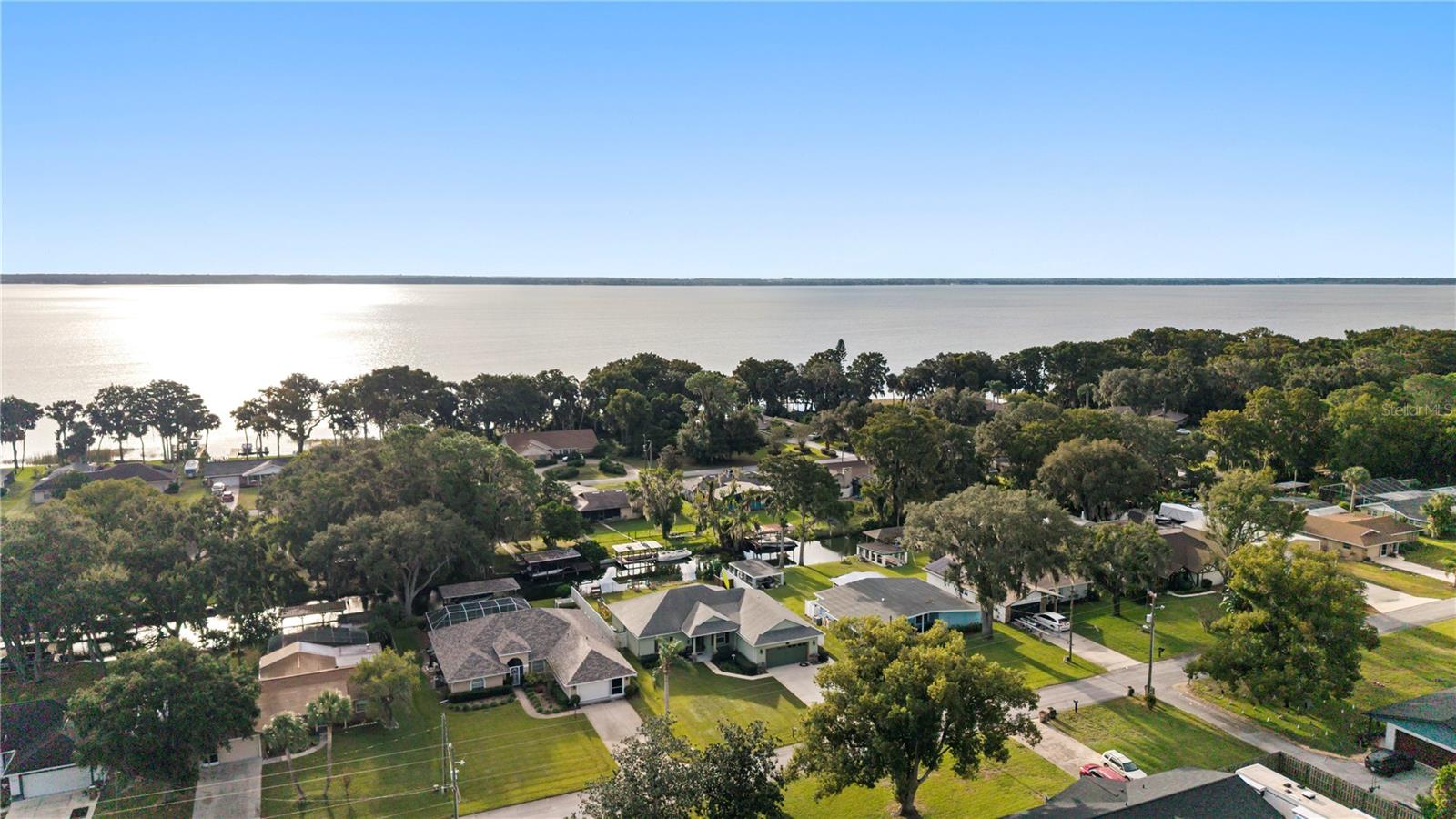 HARBOR SHORES UNIT 01 - Residential