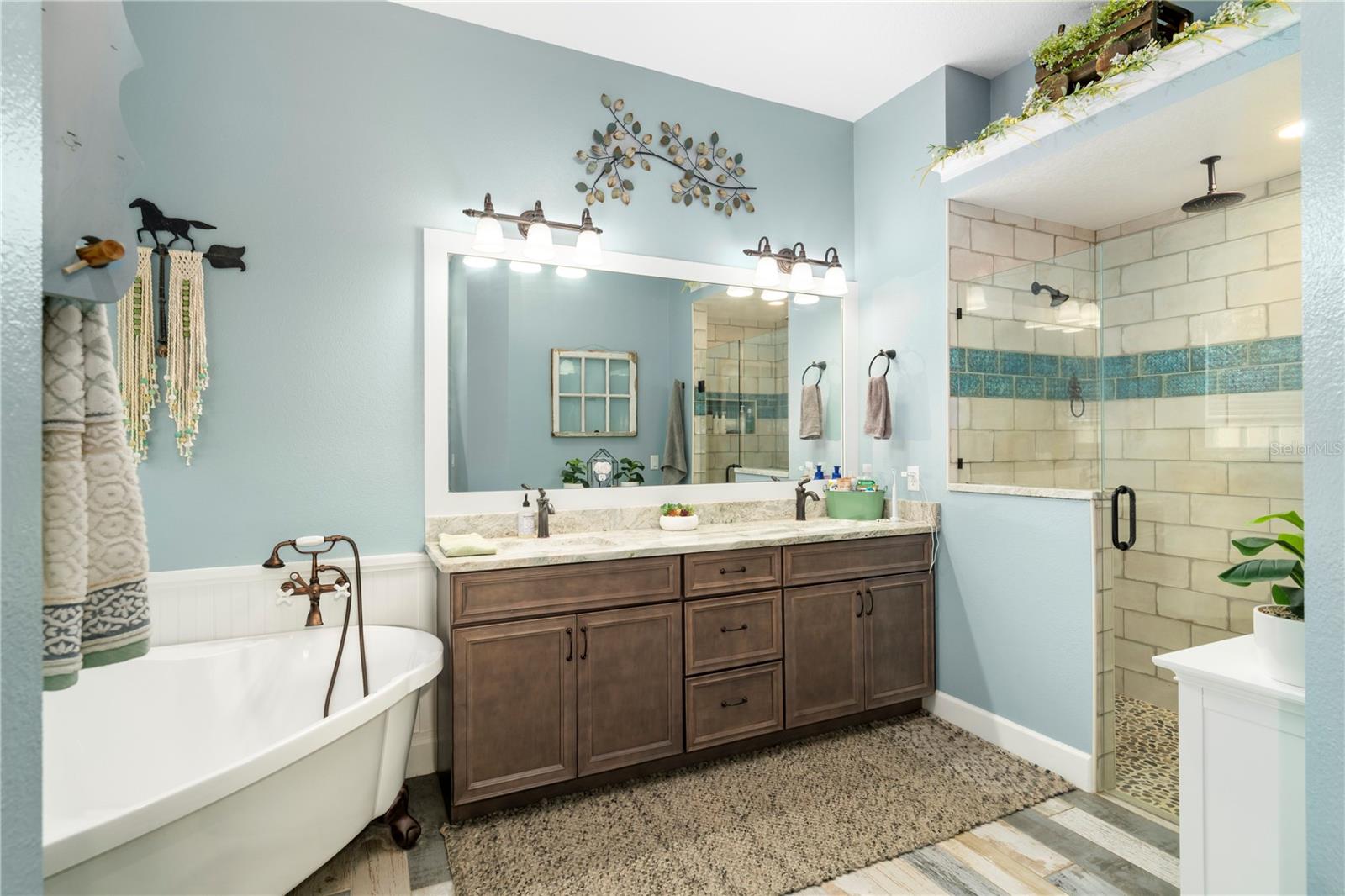 HARBOR SHORES UNIT 01 - Residential