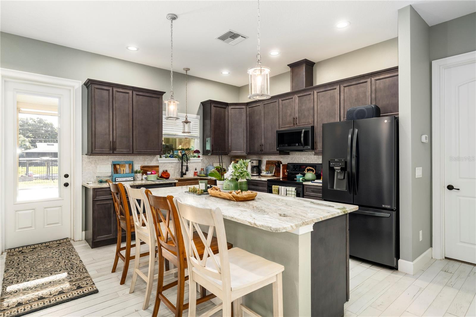 HARBOR SHORES UNIT 01 - Residential