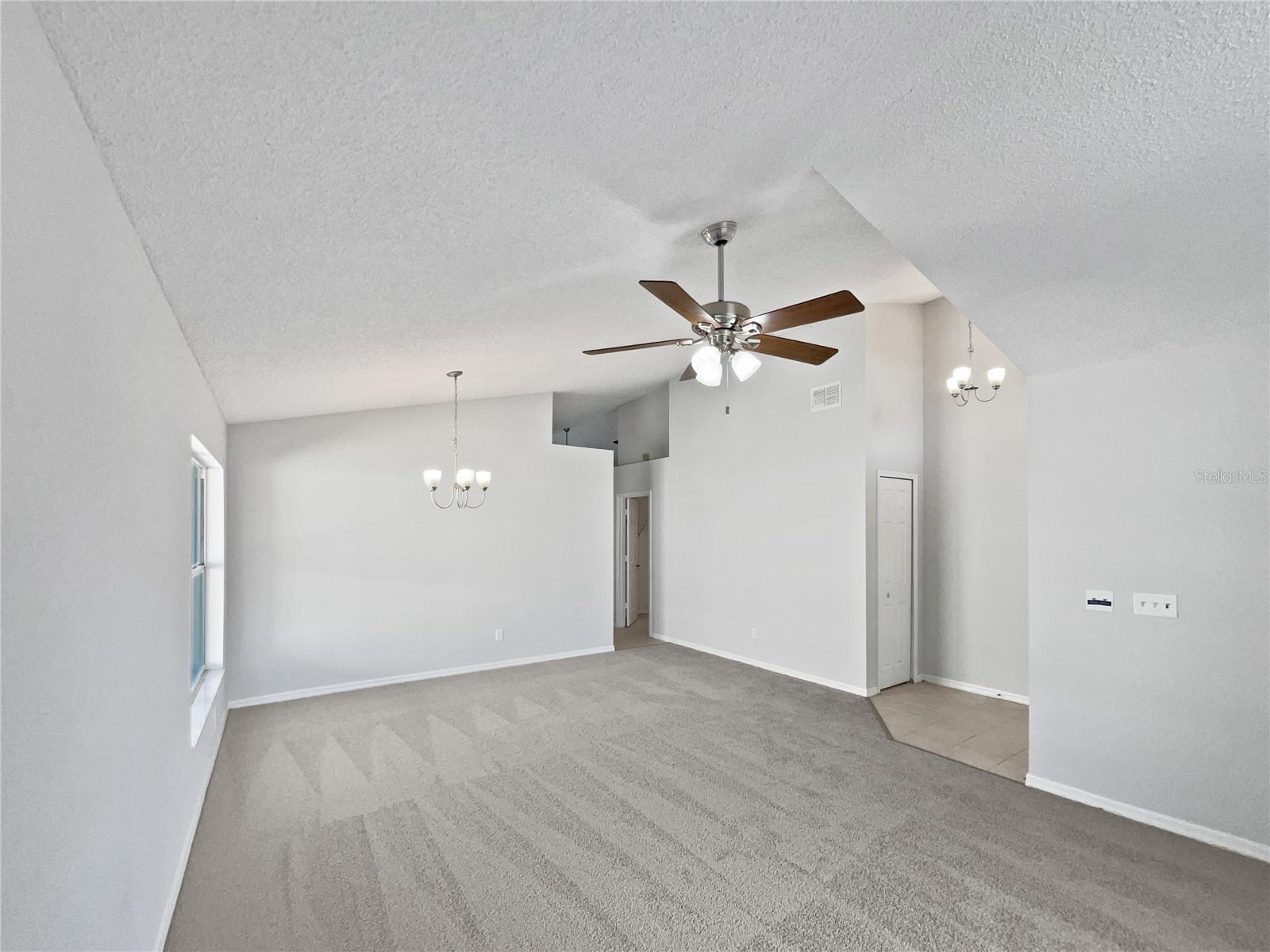 DAVENPORT LAKES PH 05 - Residential