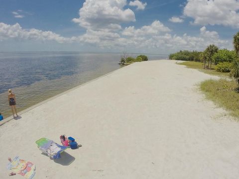 A home in PUNTA GORDA