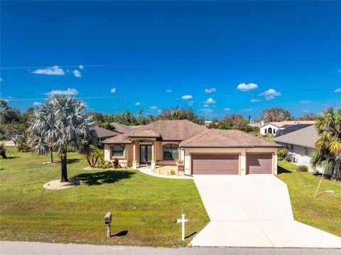 A home in PUNTA GORDA