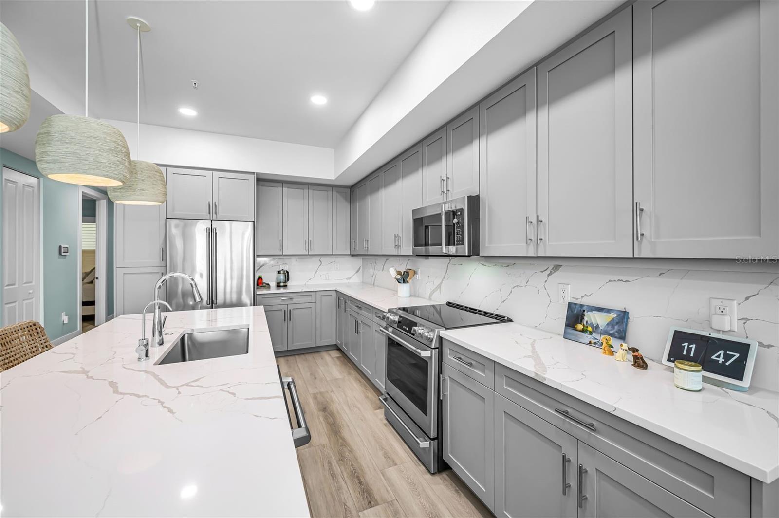 RESIDENCES AT TOWN CENTER CONDO - Residential