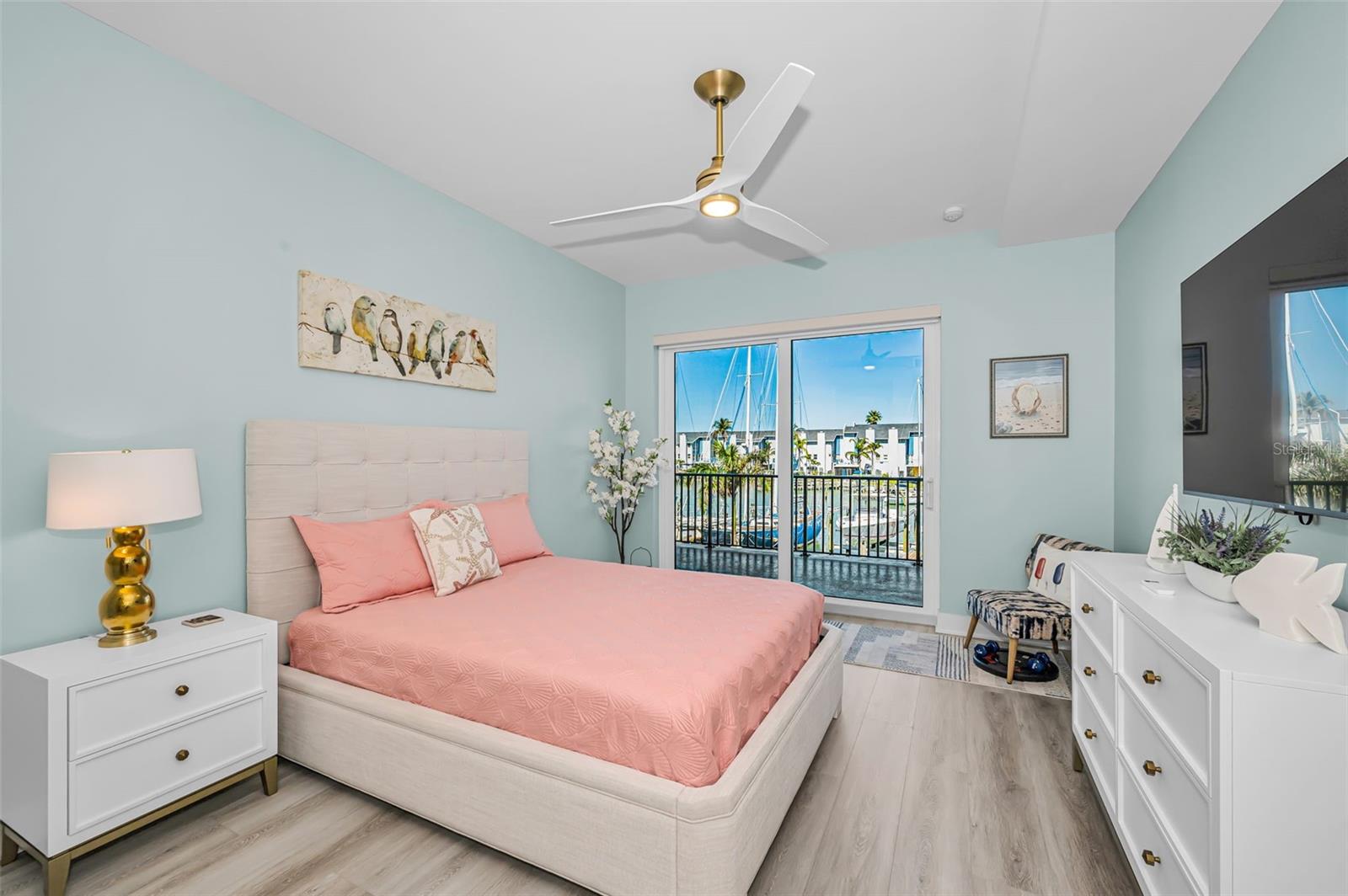 RESIDENCES AT TOWN CENTER CONDO - Residential