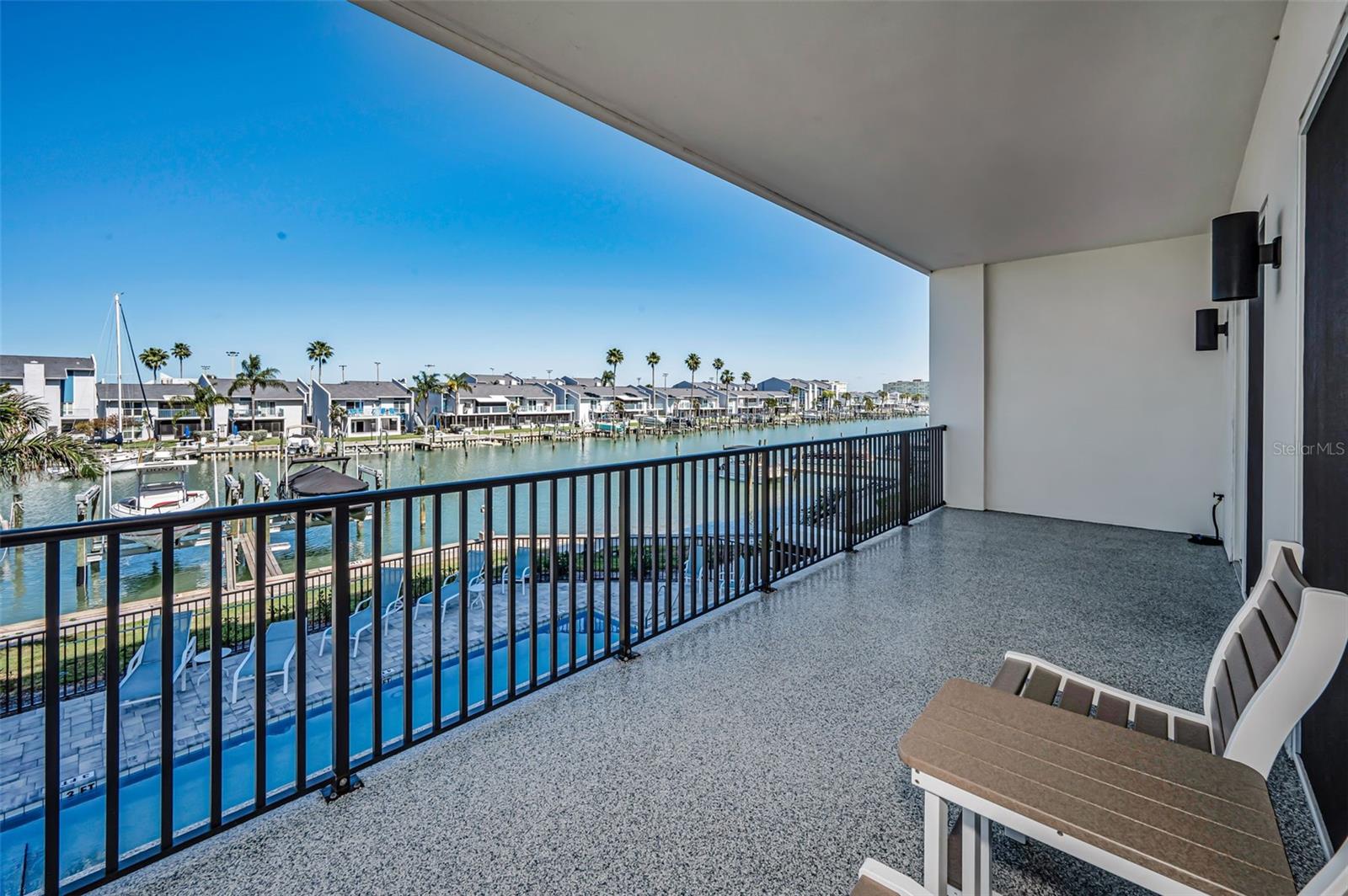 RESIDENCES AT TOWN CENTER CONDO - Residential