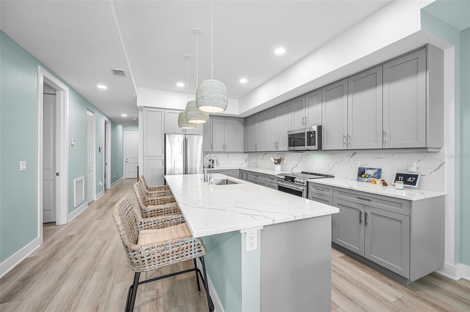 RESIDENCES AT TOWN CENTER CONDO - Residential