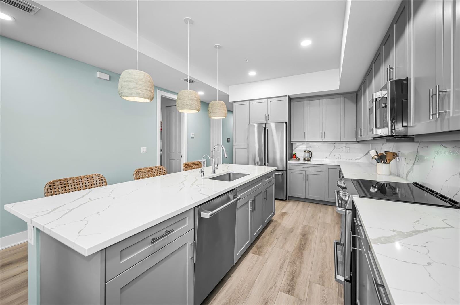 RESIDENCES AT TOWN CENTER CONDO - Residential