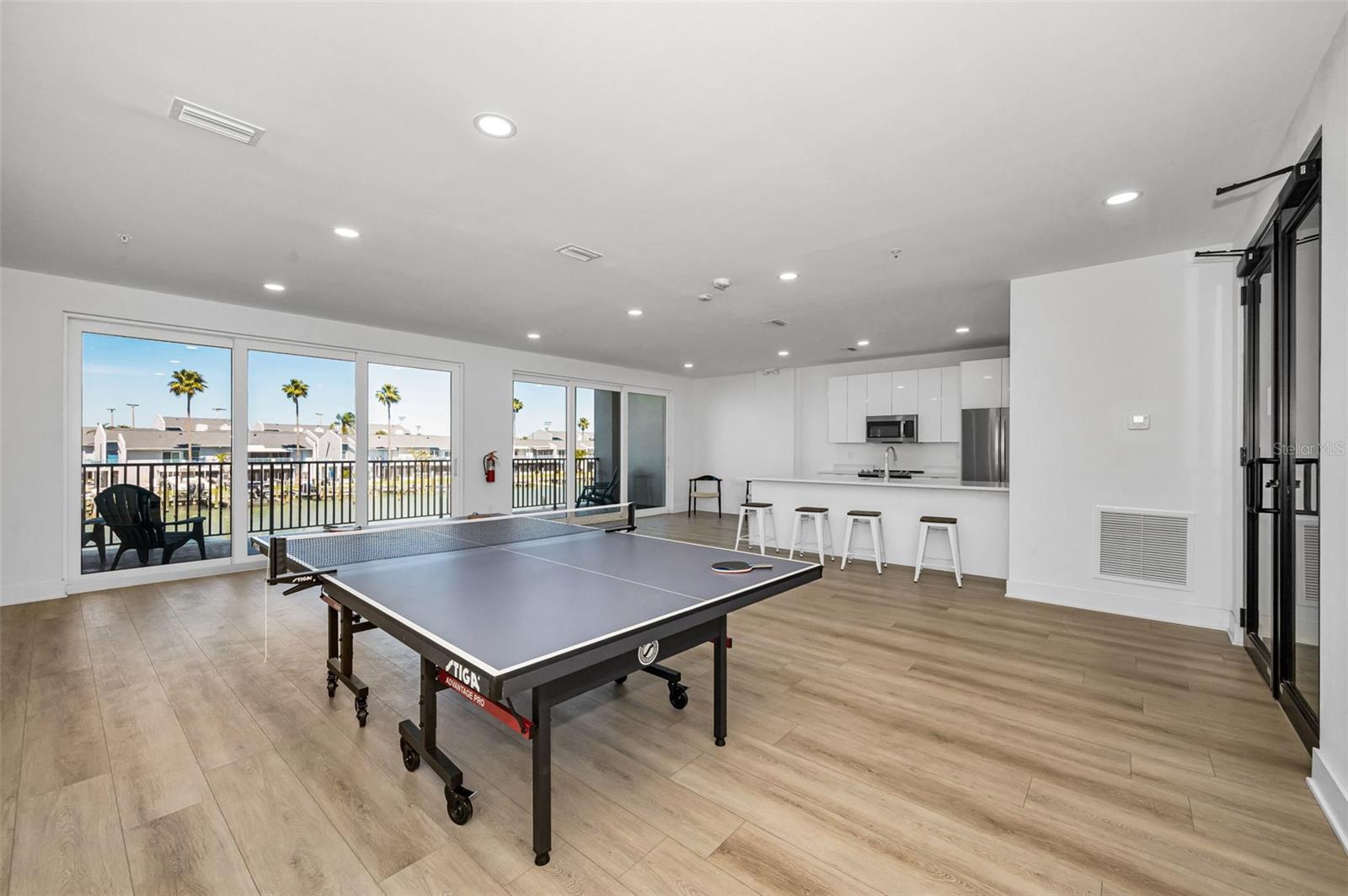 RESIDENCES AT TOWN CENTER CONDO - Residential