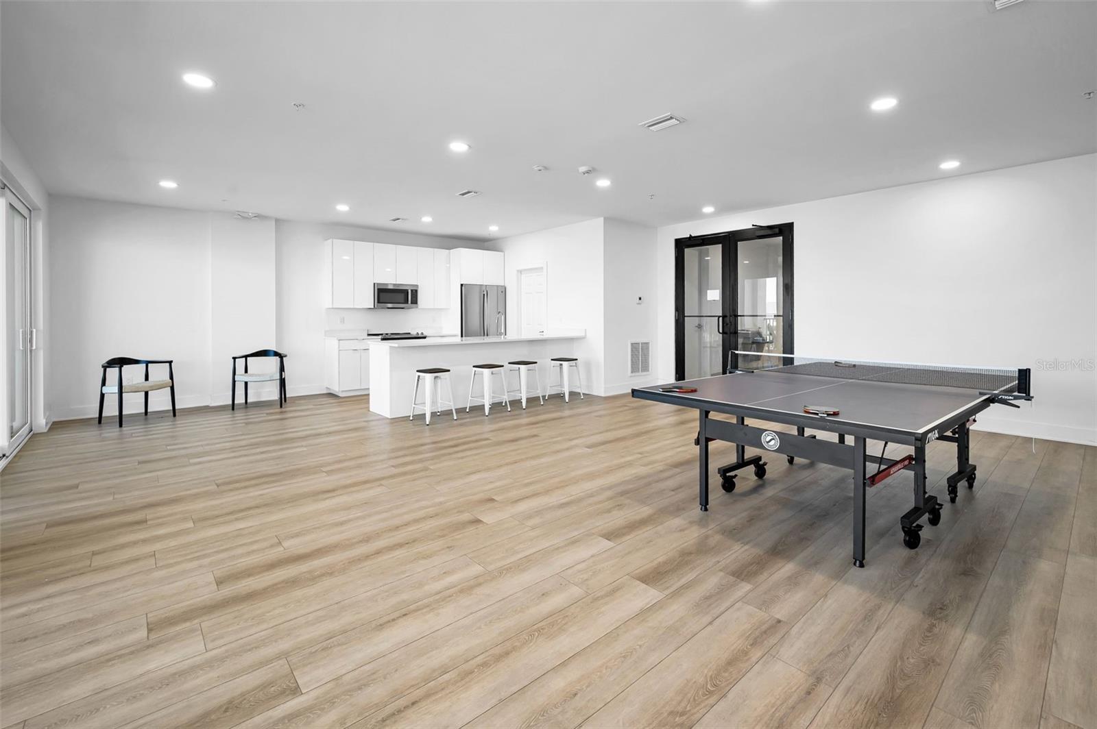 RESIDENCES AT TOWN CENTER CONDO - Residential