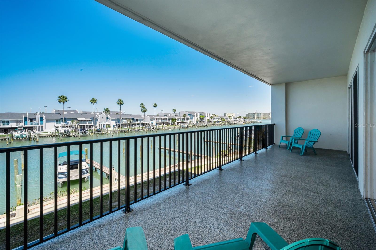 RESIDENCES AT TOWN CENTER CONDO - Residential