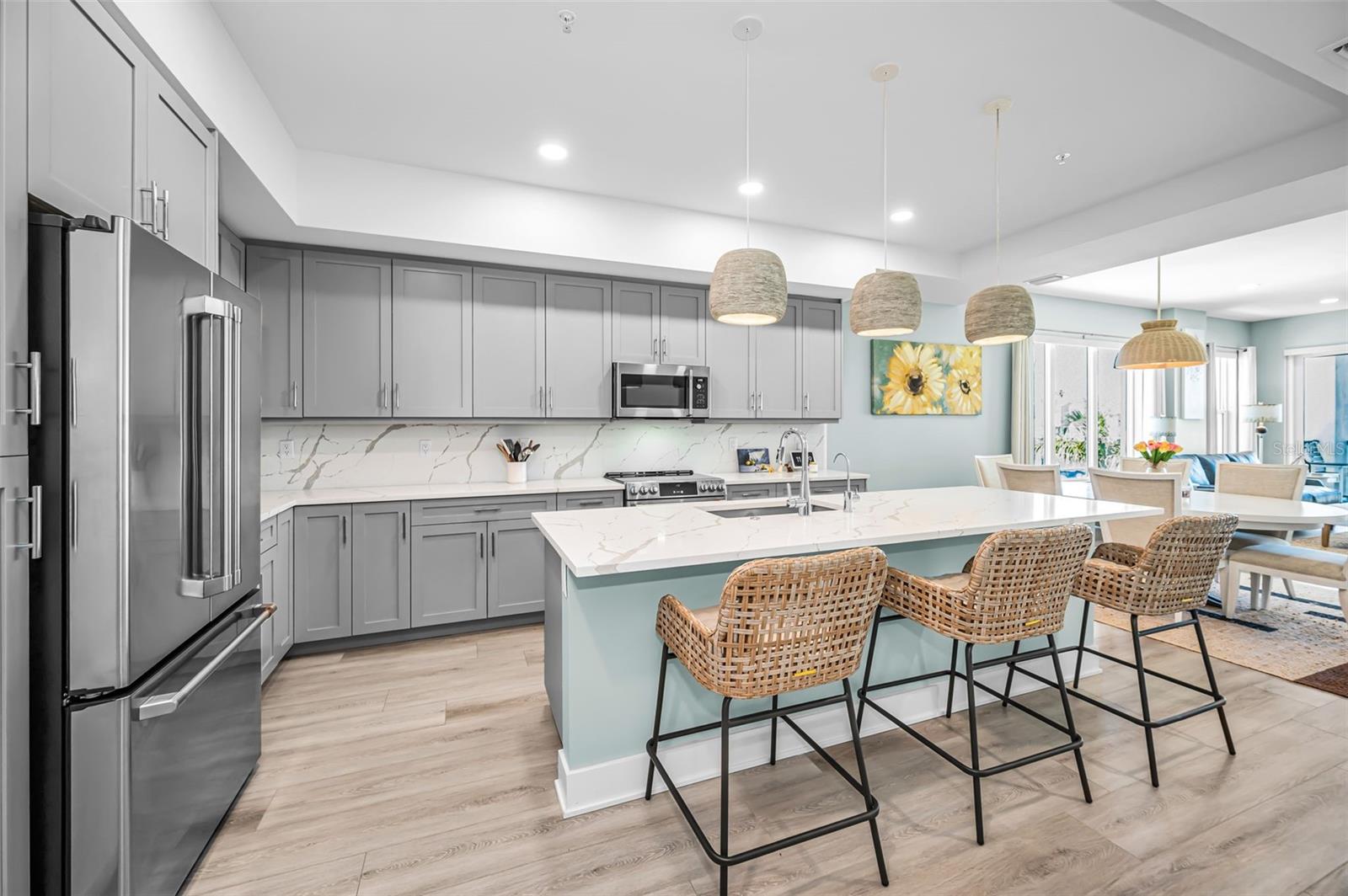 RESIDENCES AT TOWN CENTER CONDO - Residential