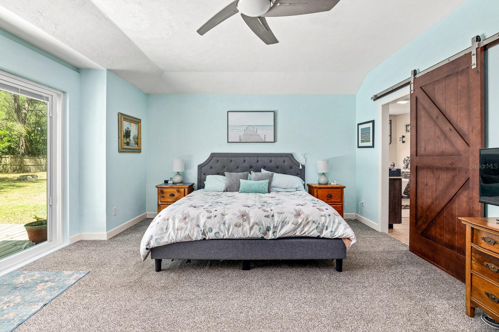 HOLLY HILLS - Residential