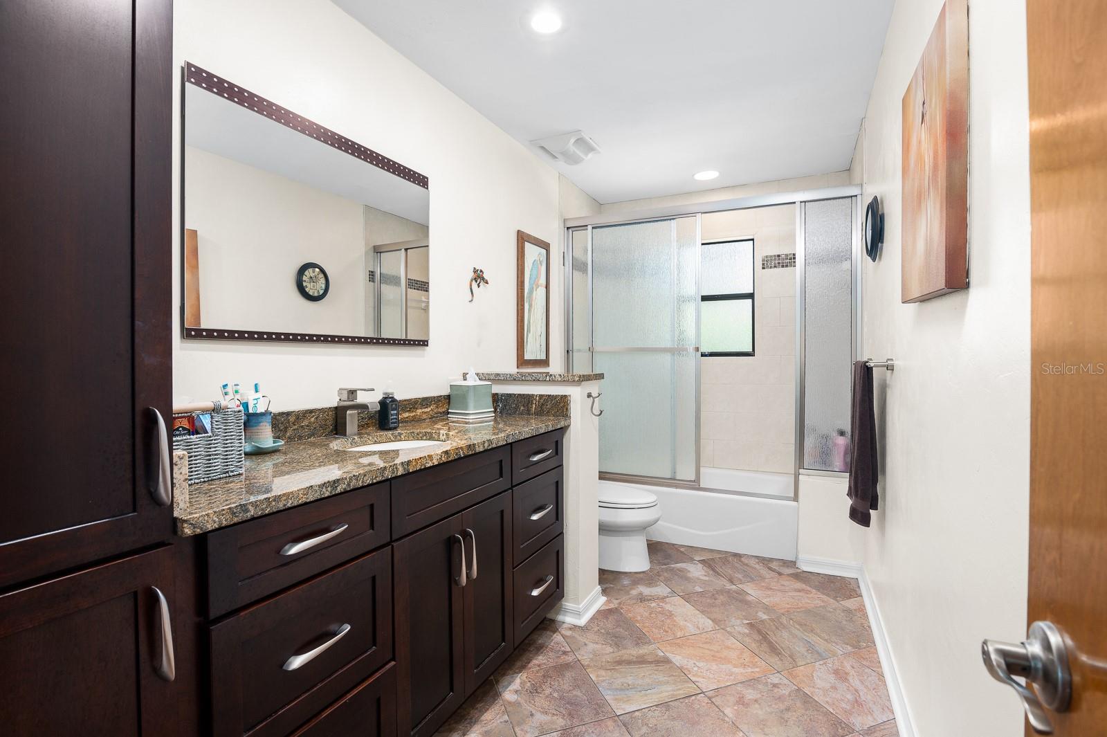 HOLLY HILLS - Residential