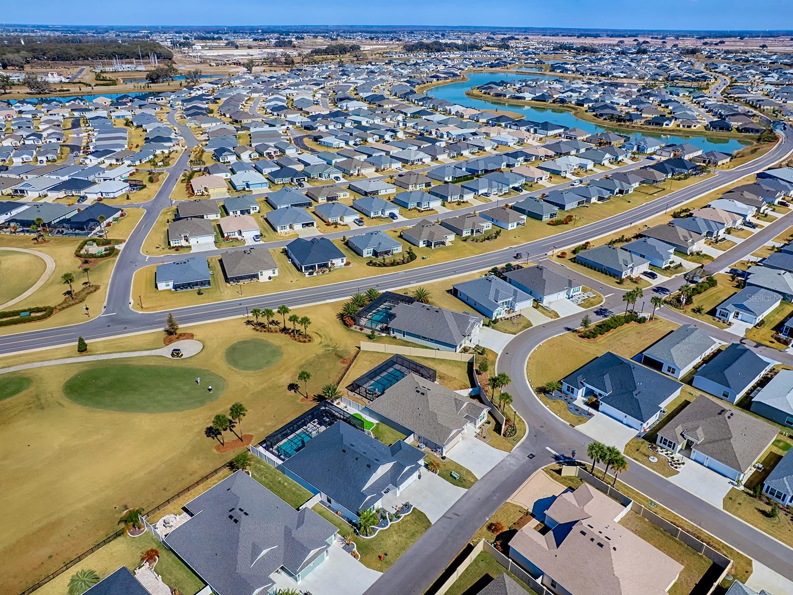 VILLAGES/SOUTHERN OAKS UN 206 - Residential