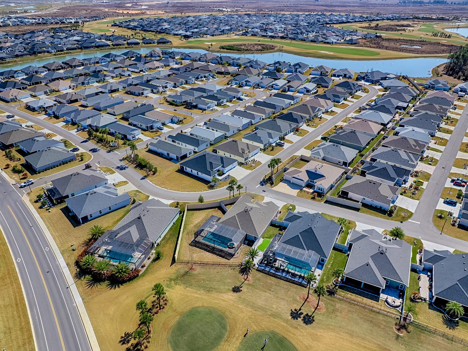 VILLAGES/SOUTHERN OAKS UN 206 - Residential