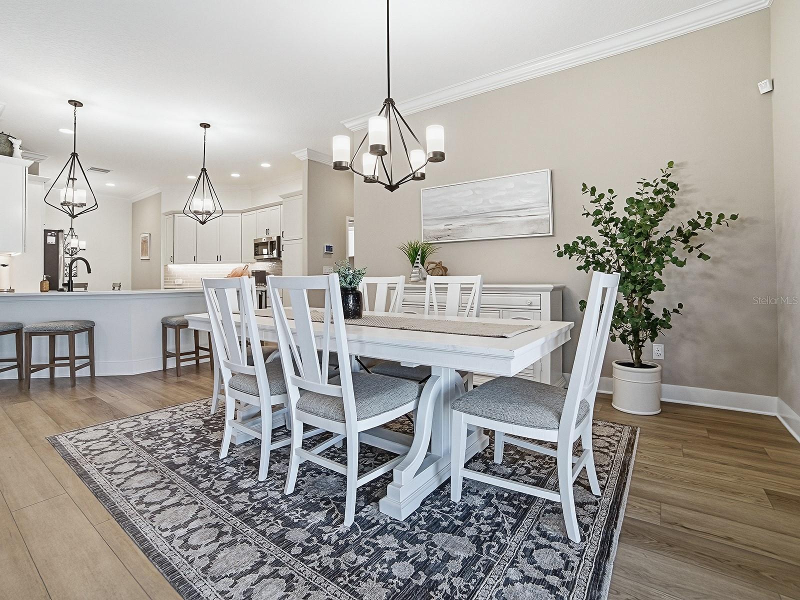 VILLAGES/SOUTHERN OAKS UN 206 - Residential