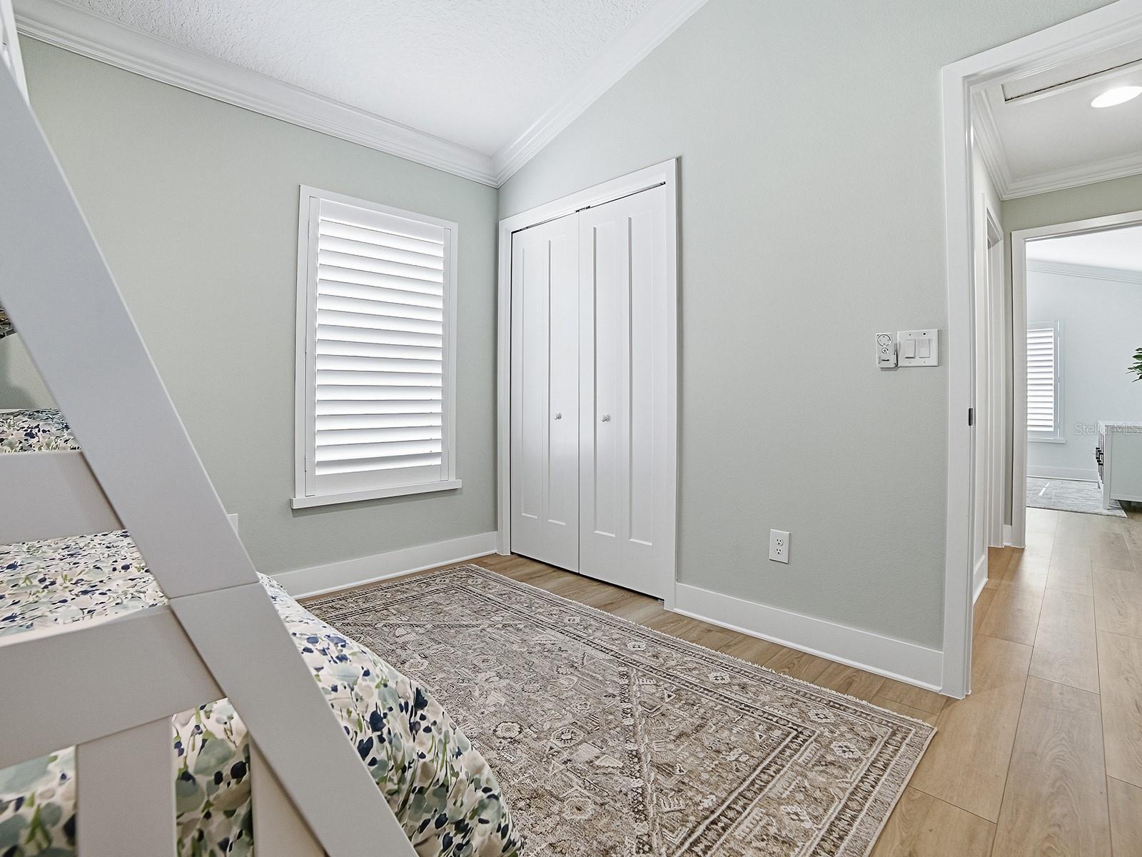 VILLAGES/SOUTHERN OAKS UN 206 - Residential