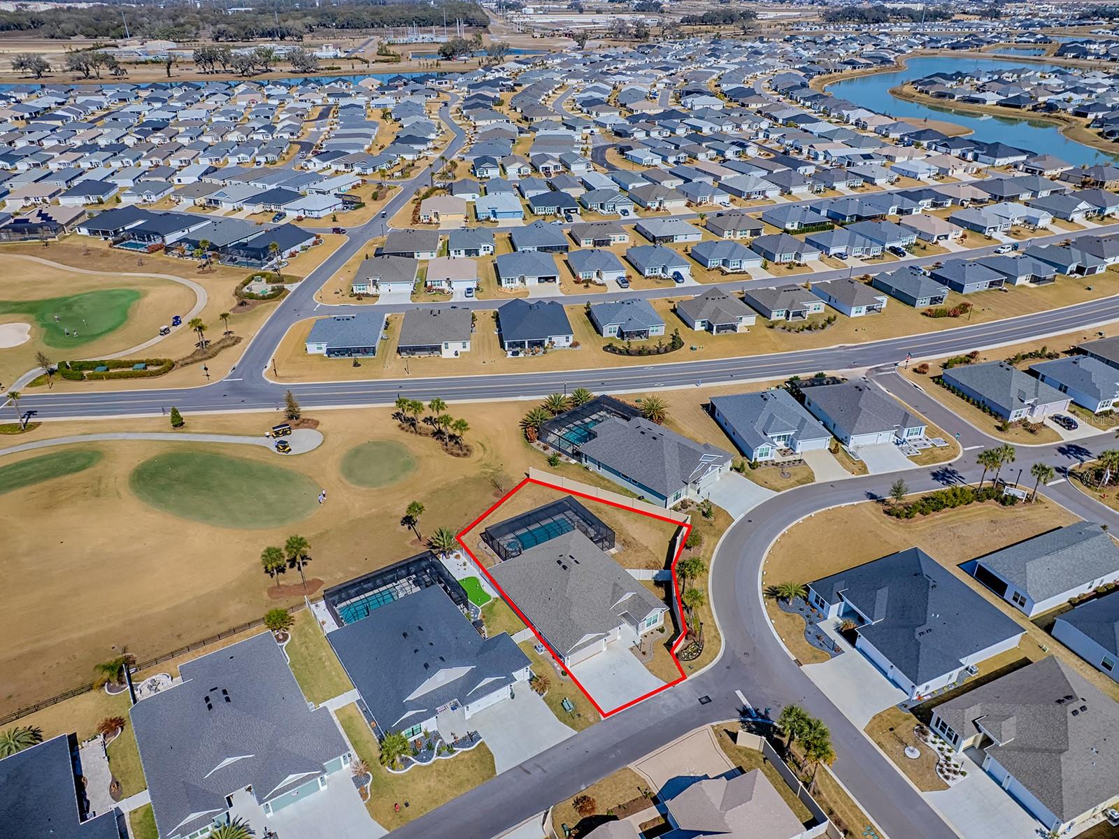 VILLAGES/SOUTHERN OAKS UN 206 - Residential