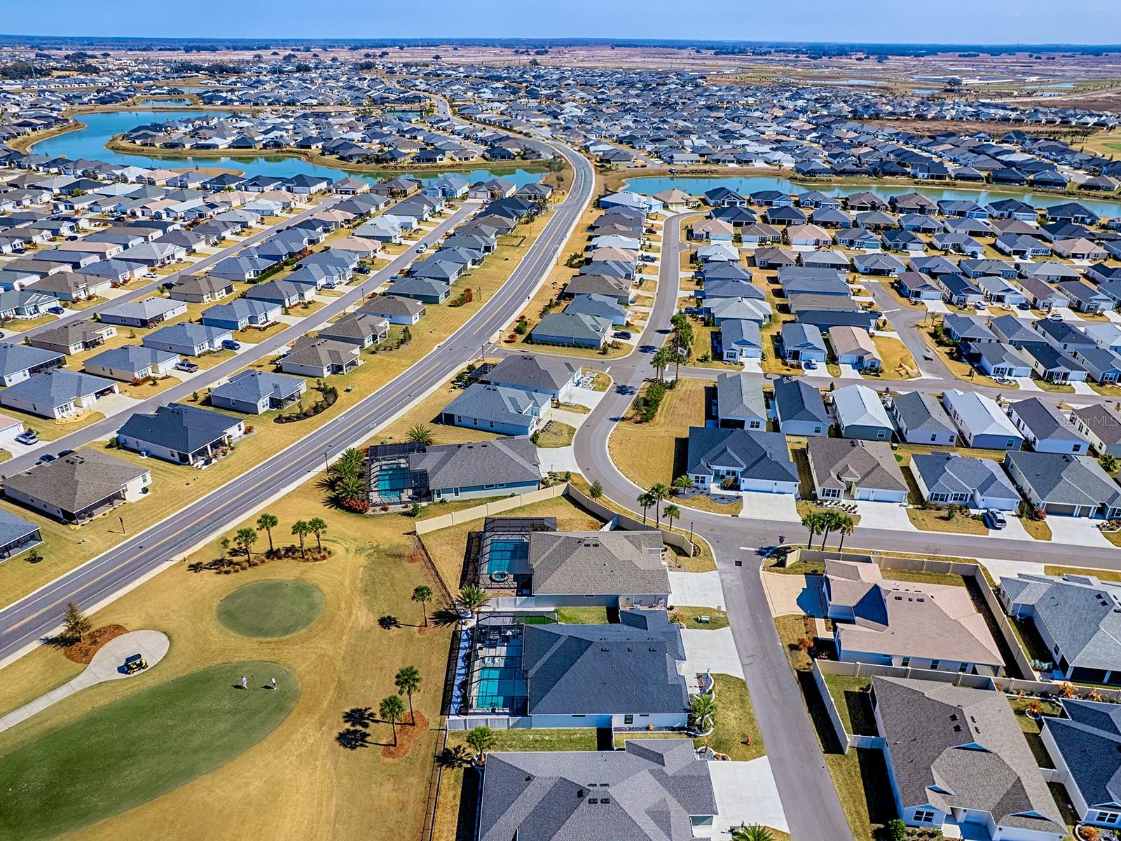 VILLAGES/SOUTHERN OAKS UN 206 - Residential