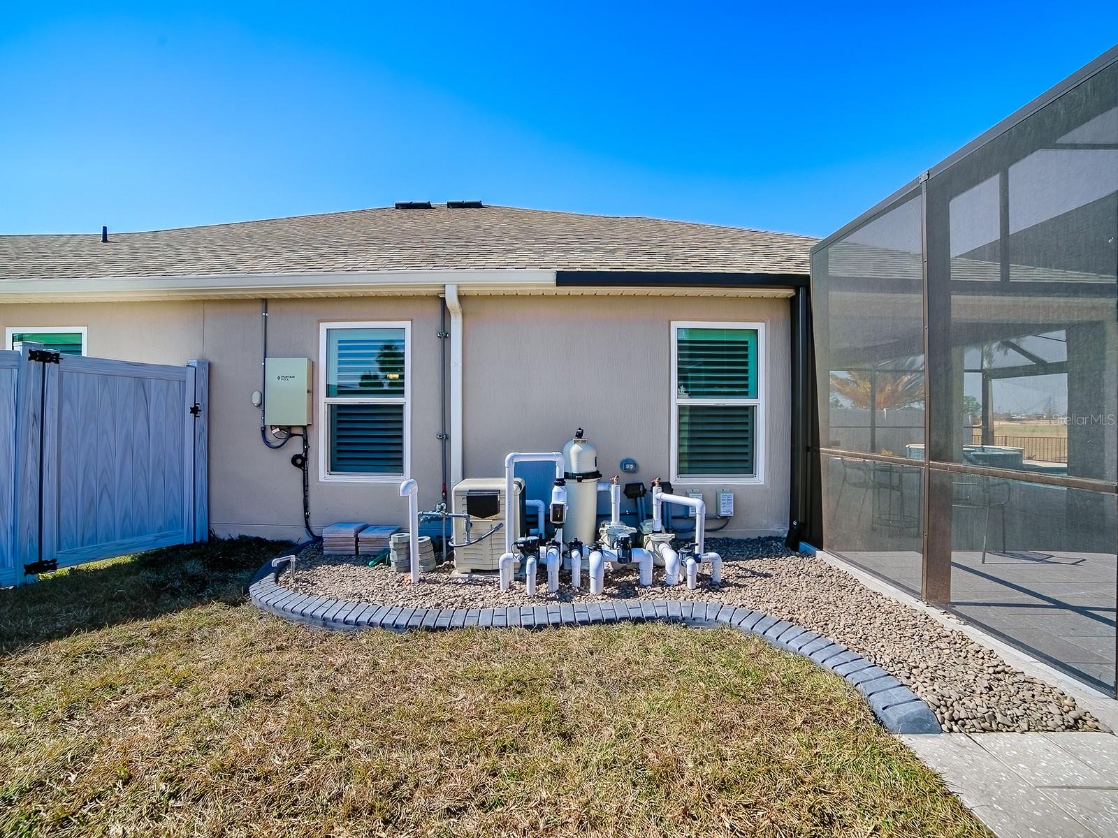 VILLAGES/SOUTHERN OAKS UN 206 - Residential