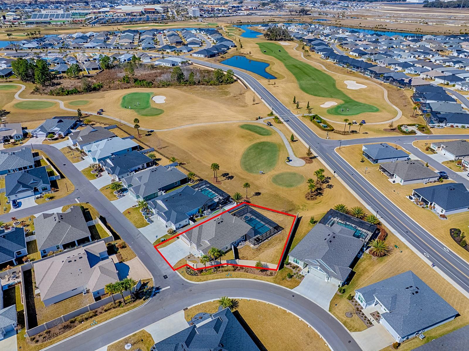 VILLAGES/SOUTHERN OAKS UN 206 - Residential