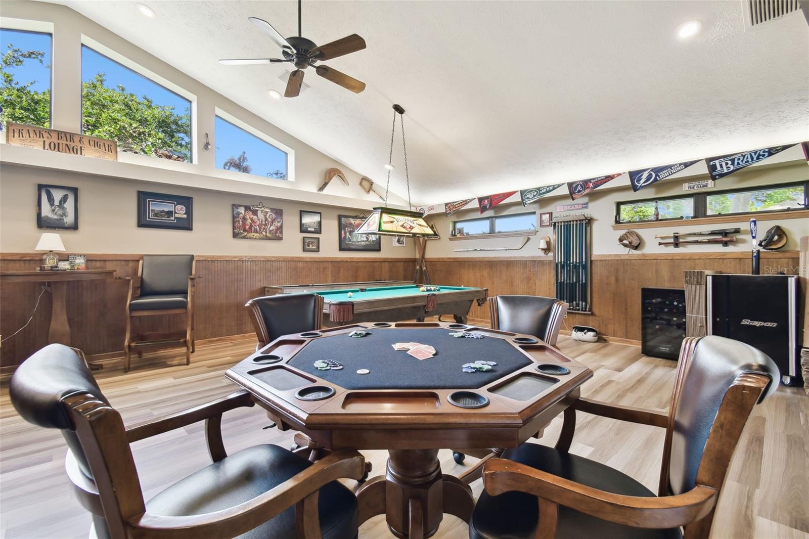 SUGARLOAF RIDGE - Residential