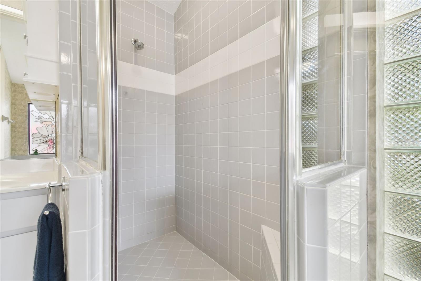 SUGARLOAF RIDGE - Residential