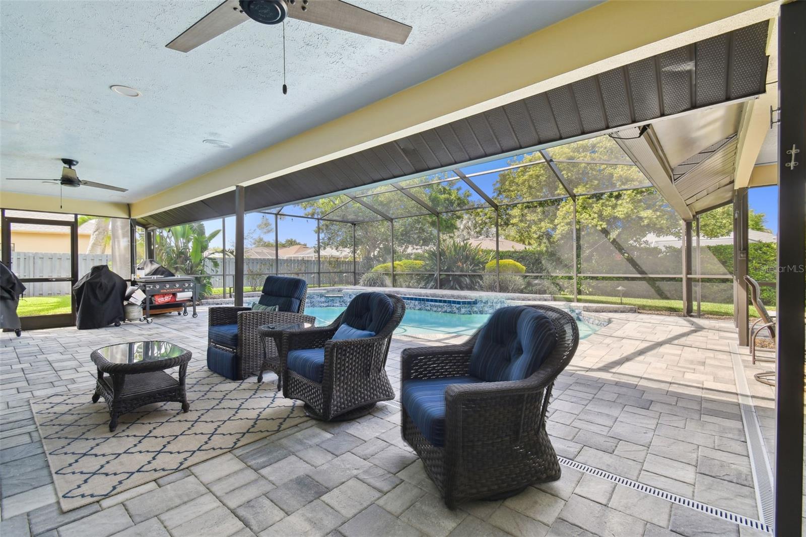 SUGARLOAF RIDGE - Residential