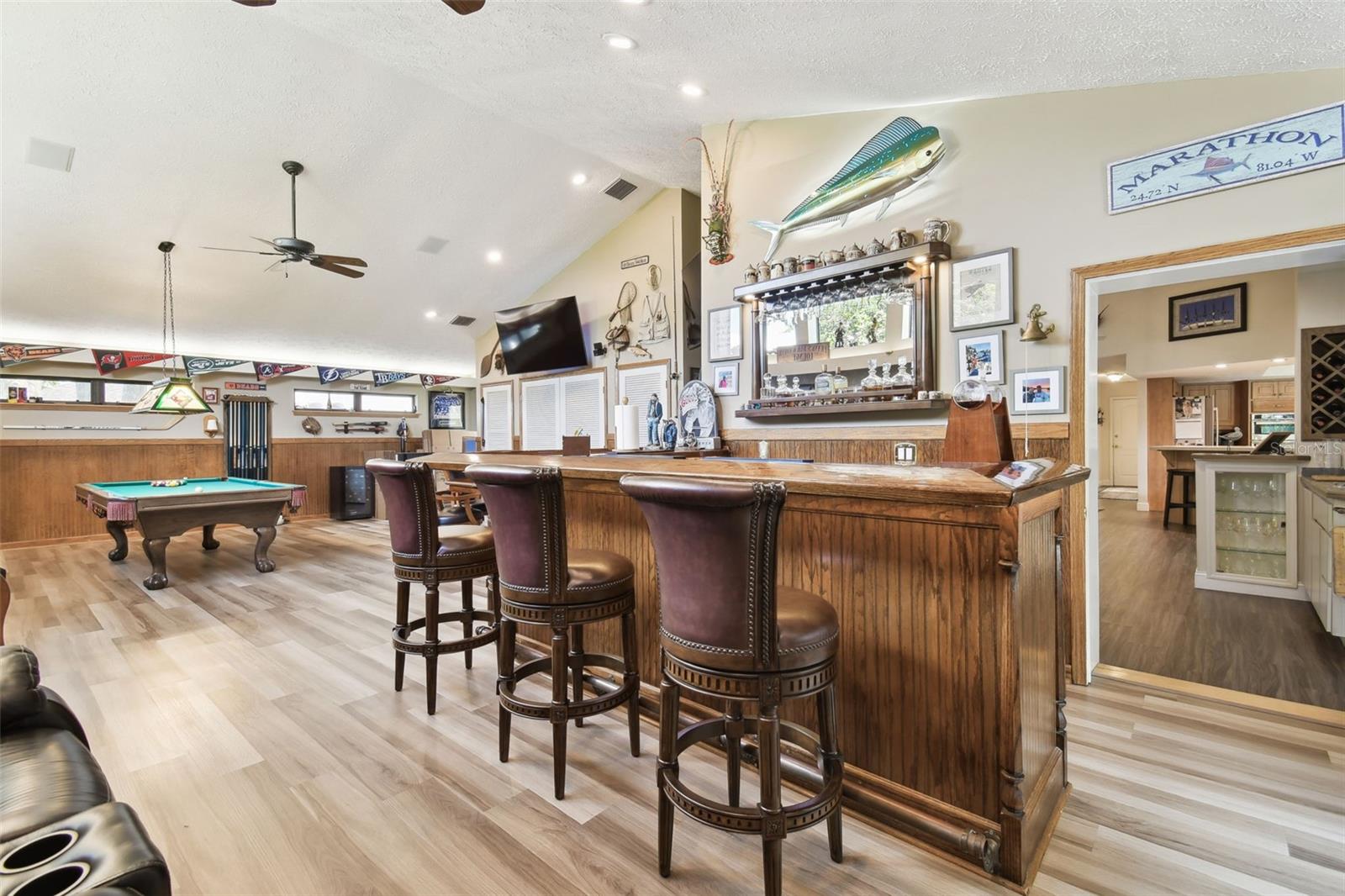 SUGARLOAF RIDGE - Residential