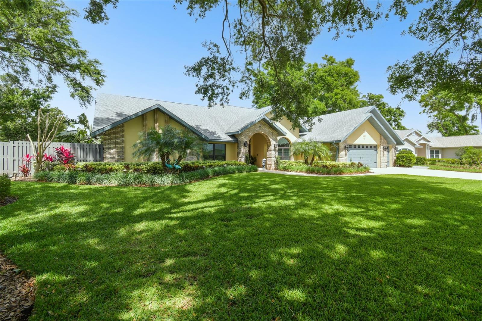 SUGARLOAF RIDGE - Residential