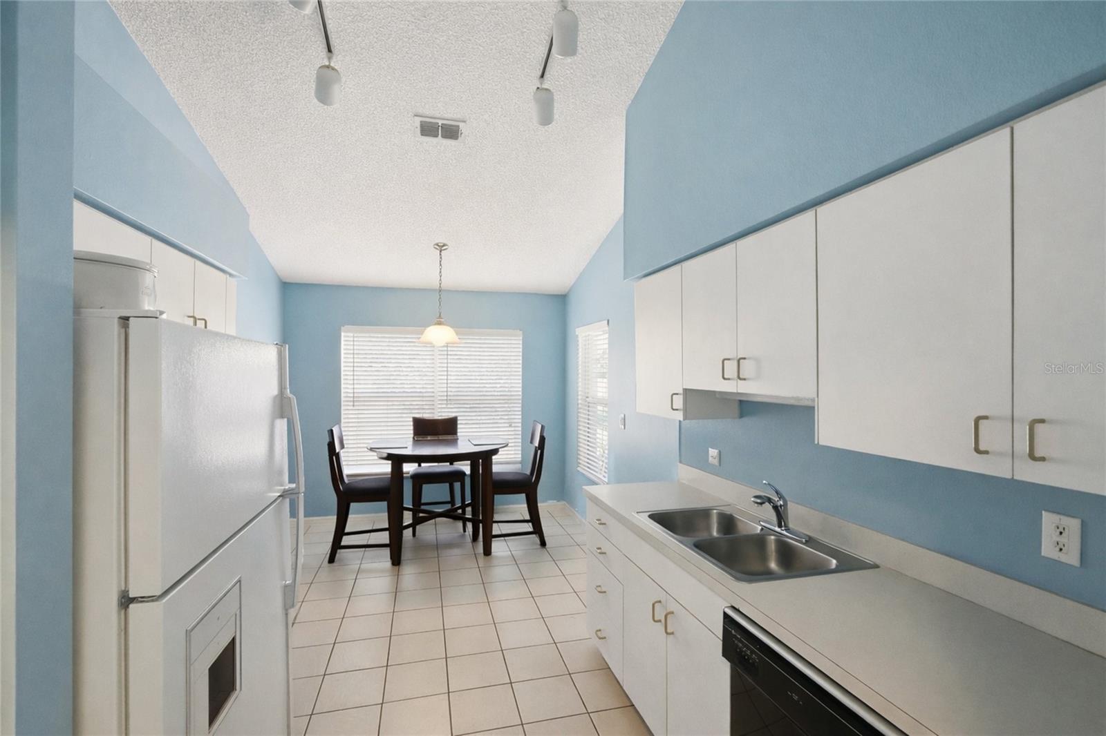 BRADEN RIVER LAKES PH III - Residential