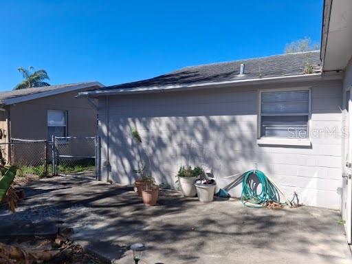 RIDGE CREST GARDENS - Residential Lease