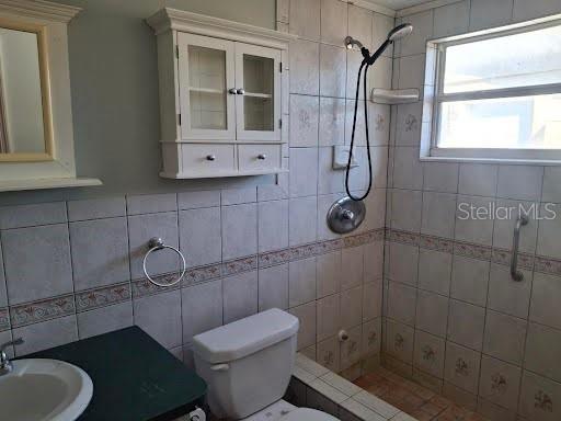 RIDGE CREST GARDENS - Residential Lease