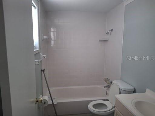 RIDGE CREST GARDENS - Residential Lease