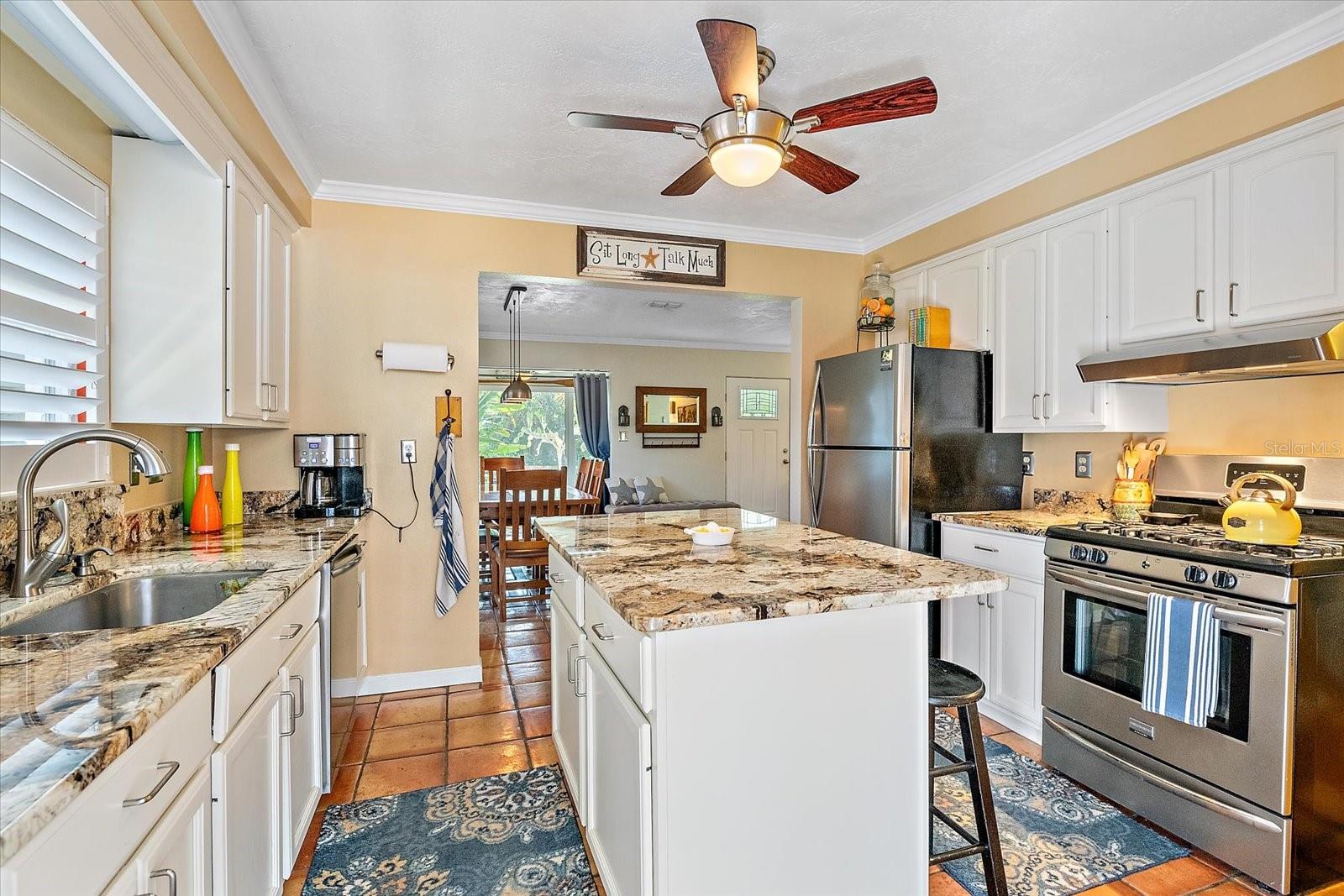 WHITE BEAR PARK - Residential