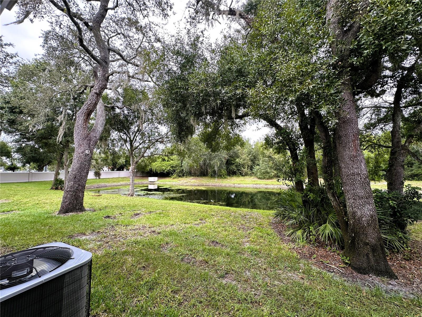 COUNTRY VIEW TWNHMS - Residential