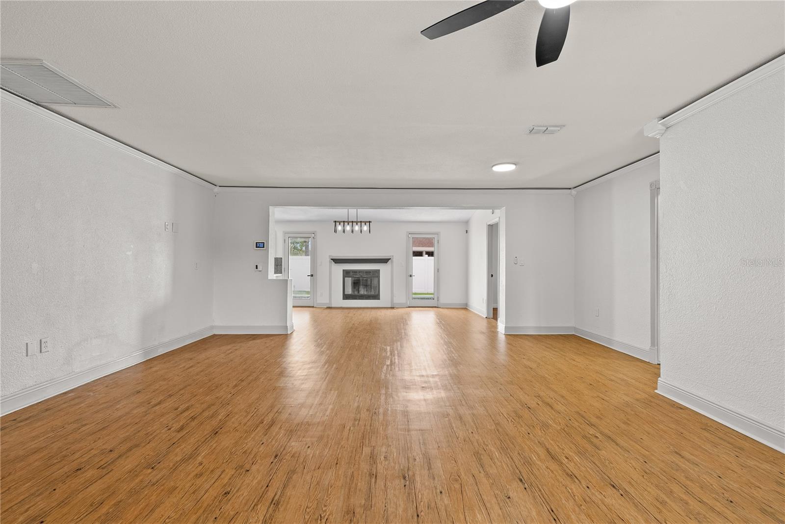 SEMINOLE PINES SUB PH 1 - Residential