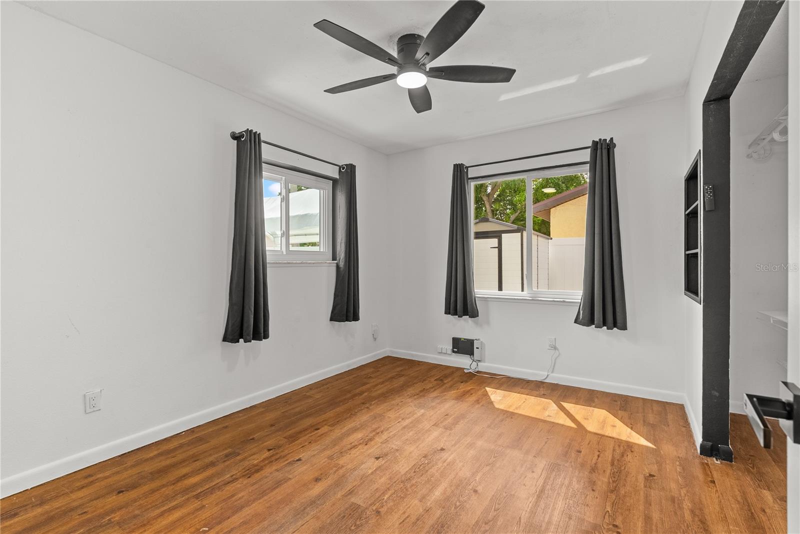 SEMINOLE PINES SUB PH 1 - Residential