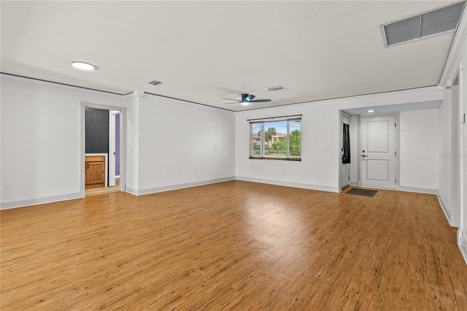 SEMINOLE PINES SUB PH 1 - Residential