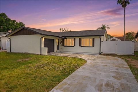 Photo of 9554 86th Avenue, Seminole, FL 33777 (MLS # TB8495489)