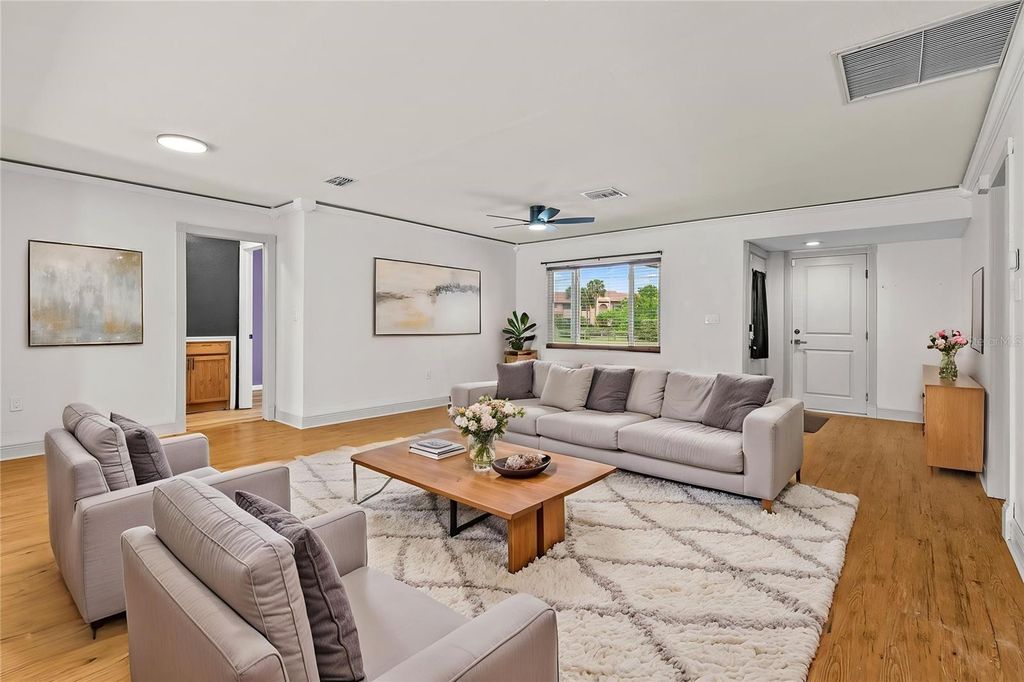 Photo of 9554 86th Avenue, Seminole, FL 33777 (MLS # TB8495489)