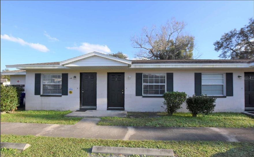 1 Bedroom, 1 bathroom unit centrally located to shopping, restaurants, & gym. Lawn care and water utility service are included.

    Administration Fee:
    Upon approval tenants will be subject to a $250 one-time administration fee.

    This property is proud to offer deposit-free living to qualified renters through Obligo! We understand that moving costs can add up, so we want to extend financial flexibility to our residents.

    Resident Benefit Package (Included in rental amount):
    -Bi-monthly A/C Filter Delivery
    -$100,000 Tenant Liability Insurance/ $10,000 Content Coverage
    -PestShare Service
    -Identity Protection
    -Credit building (All Credit Bureaus)
    -Piñata Tenant Rewards Program
    -Tenant Portal Access: Online payments & submission of maintenance requests
    -24 Hour Emergency Maintenance Hotline
    -One time Late Fee Forgiveness
    -$500 Rebate after closing if you purchase a home with one of our preferred Realtors
    -24 Hour Emergency Maintenance Hotline
